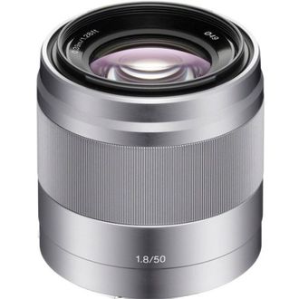 Об'єктив Sony E 50mm f/1.8 OSS, silver (SEL50F18.AE) - фото 1 Об'єктив Sony E 50mm f/1.8 OSS, silver (SEL50F18.AE) - фото 1
