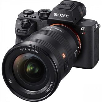 Объектив Sony FE 16-35 mm f/2.8 GM (SEL1635GM.SYX) - фото 3 Объектив Sony FE 16-35 mm f/2.8 GM (SEL1635GM.SYX) - фото 3