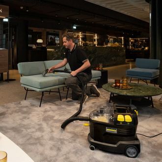 Пилосос Karcher Puzzi 8/1 Anniversary Edition (1.100-248.0) Europe - фото 2