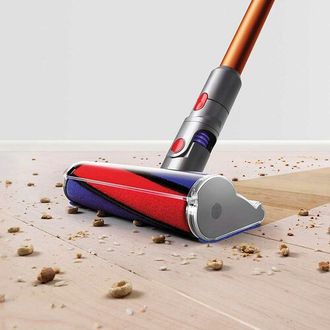 Пилосос Dyson Cyclone V10 Absolute (394115-01) - фото 4 Пилосос Dyson Cyclone V10 Absolute (394115-01) - фото 4