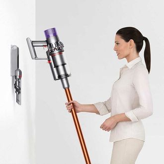 Пилосос Dyson Cyclone V10 Absolute (394115-01) - фото 3 Пилосос Dyson Cyclone V10 Absolute (394115-01) - фото 3