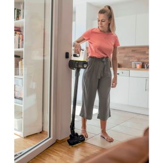 Пылесос Karcher VC 4 Cordless myHome Pet (1.198-633.0) Europe - фото 2 Пылесос Karcher VC 4 Cordless myHome Pet (1.198-633.0) Europe - фото 2