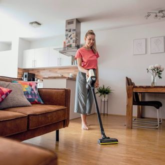 Пылесос Karcher VC 4 Cordless myHome Pet (1.198-633.0) Europe - фото 4 Пылесос Karcher VC 4 Cordless myHome Pet (1.198-633.0) Europe - фото 4