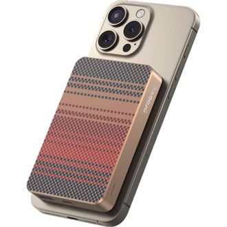 Зовнішній акумулятор (павербанк) Proove Carbon Slim 22.5W 10000mAh (glowrise) (PBCS22110052) - фото 3 Зовнішній акумулятор (павербанк) Proove Carbon Slim 22.5W 10000mAh (glowrise) (PBCS22110052) - фото 3