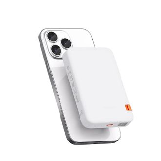 Магнітний бездротовий павербанк Mcdodo MC-5100 Fast Wireless Charger with Built-in Bracket Magnetic 10000mAh 20W White - фото 1 Магнітний бездротовий павербанк Mcdodo MC-5100 Fast Wireless Charger with Built-in Bracket Magnetic 10000mAh 20W White - фото 1