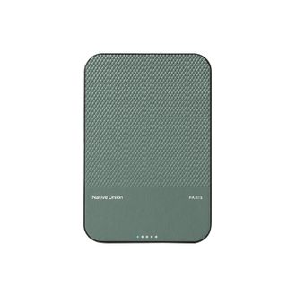 Портативное зарядное устройство Native Union (Re) Classic Magnetic Power Bank 5 000mAh Slate Green (PB-5KMS-GRN) - фото 1