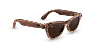 Смарт-очки Ray-Ban Meta Skyler Gen2 Standard Shiny Transp.Peach Frame/Clear to Brown Transit.Lenses (RW4014 6778M4 52-20) - фото 2 Смарт-очки Ray-Ban Meta Skyler Gen2 Standard Shiny Transp.Peach Frame/Clear to Brown Transit.Lenses (RW4014 6778M4 52-20) - фото 2