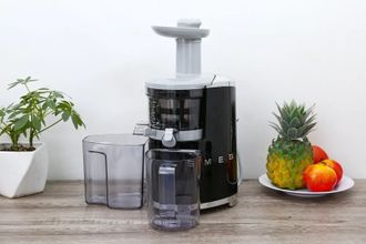 Соковыжималка Smeg SJF01BLEU Europe - фото 5