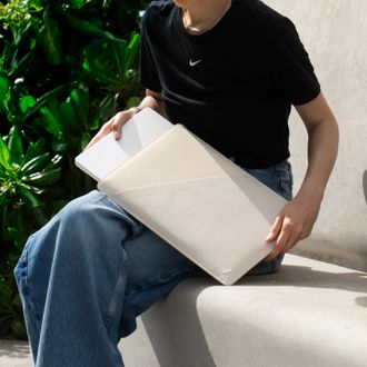 Чехол Native Union Stow Slim 14" Sleeve Case Sandstone for MacBook Pro 14"/MacBook Air 13" (STOW-MBS-SAN-14) - фото 4