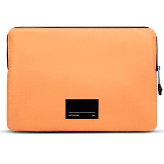 Чехол Native Union Ultralight 16" Sleeve Case Apricot Crush for MacBook Pro 16" (STOW-UT-MBS-APR-16) - фото 2 Чехол Native Union Ultralight 16" Sleeve Case Apricot Crush for MacBook Pro 16" (STOW-UT-MBS-APR-16) - фото 2