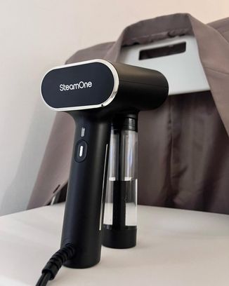 Отпариватель SteamOne EUNS150B + машинка для удаления катышек SteamOne RP10 (EUNS150B+RP10) - фото 3 Отпариватель SteamOne EUNS150B + машинка для удаления катышек SteamOne RP10 (EUNS150B+RP10) - фото 3