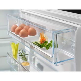 Встраиваемый холодильник Electrolux RNT6TE19S0 - фото 3