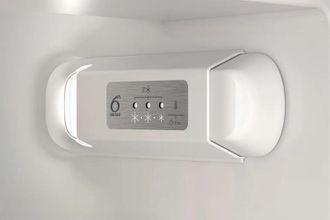 Вбудований холодильник Whirlpool WHC18D021A1 Europe - фото 4