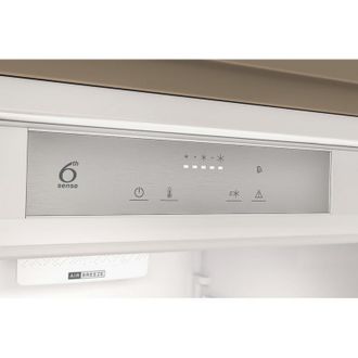 Вбудований холодильник Whirlpool WHC20D023B1SF - фото 4 Вбудований холодильник Whirlpool WHC20D023B1SF - фото 4