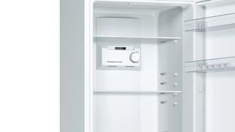 Холодильник Bosch KGN33NW206 - фото 3